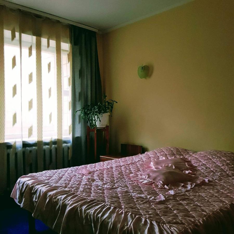 Sanatoriy-Hotel Feofaniya Kyiv Exterior photo